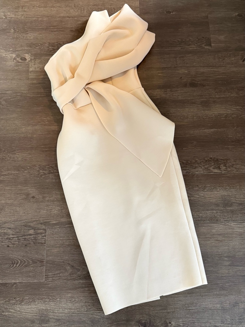 ASOS DESIGN Sculptural One Shoulder Scuba Midi Dress Cream size 8
